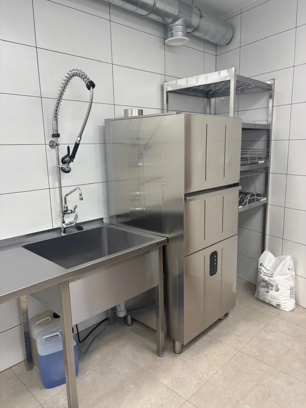 Wyposażenie zaplecza Cafe Camino we Wschowie — zdjęcie 4